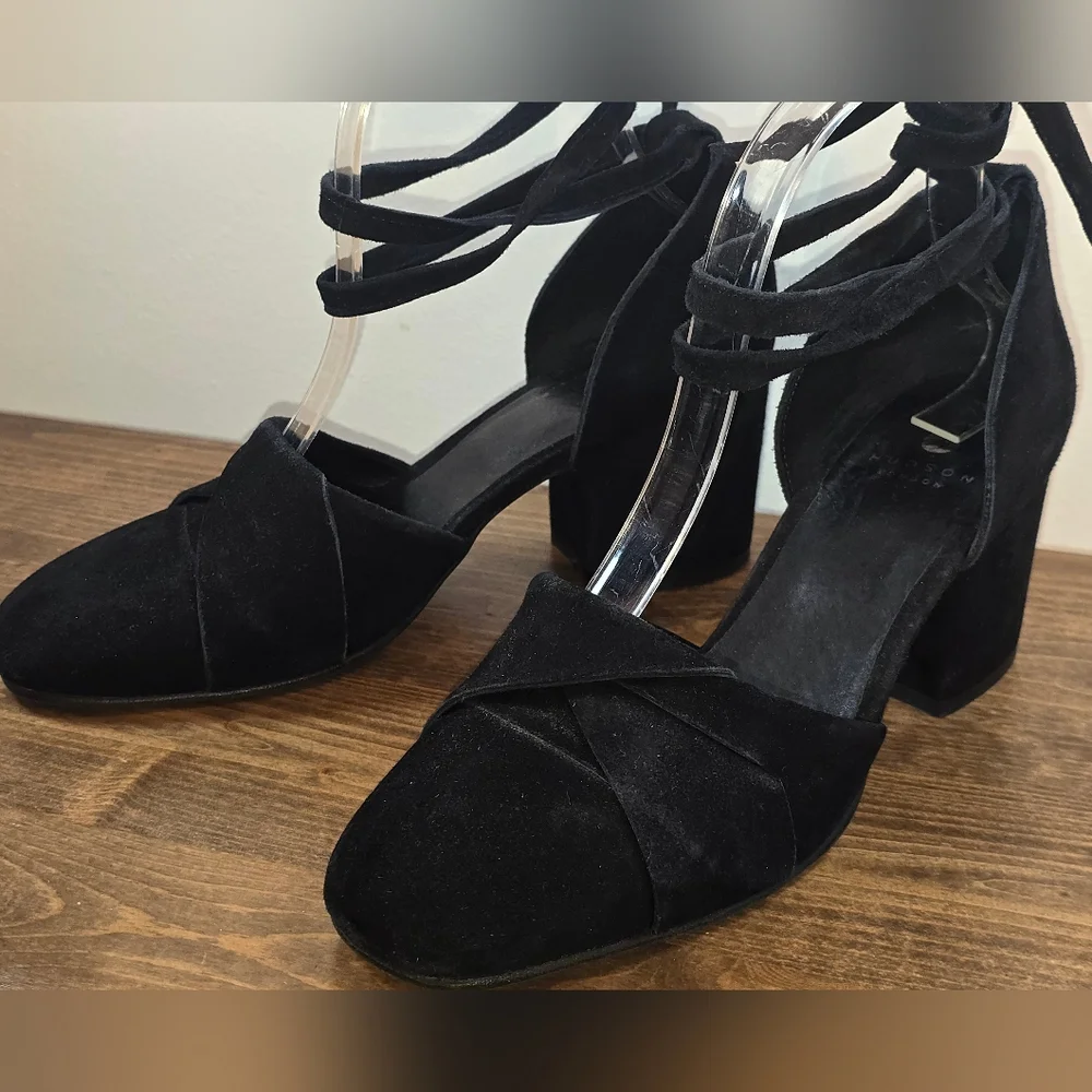 Hudson London Made In Portugal Nena Suede Heels Women's Size 8US/EUR 39